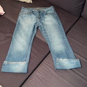 American Eagle blue jeans, relax fit